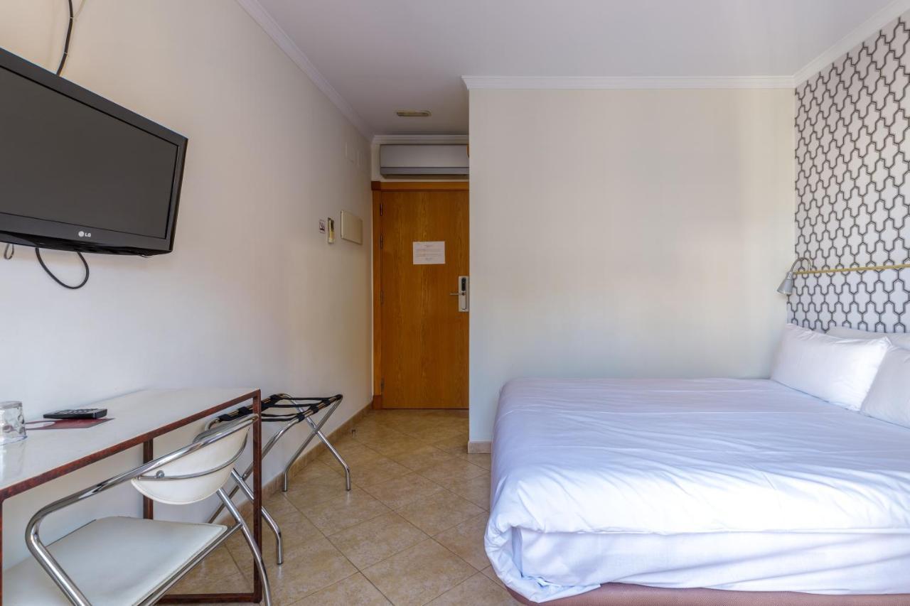 H-A Hotel Trebol Малага Екстер'єр фото